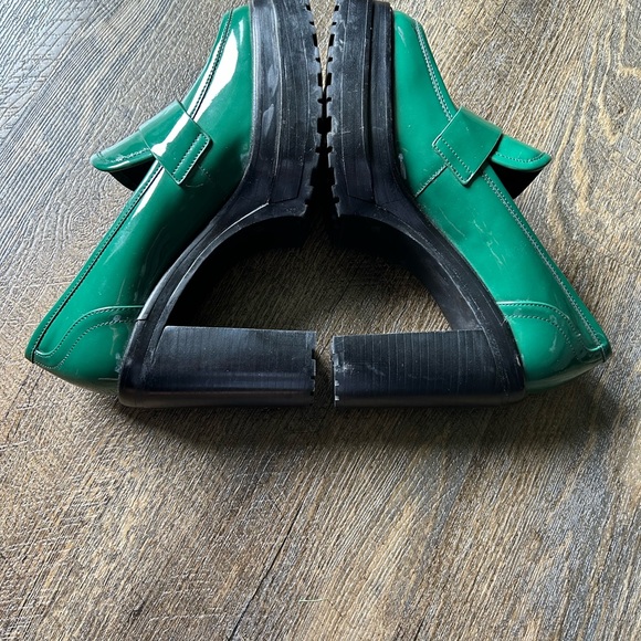 Gianni Bini MAXXWELLE Green Patent Platform Block Heel Loafer w/ornament - Picture 8 of 8